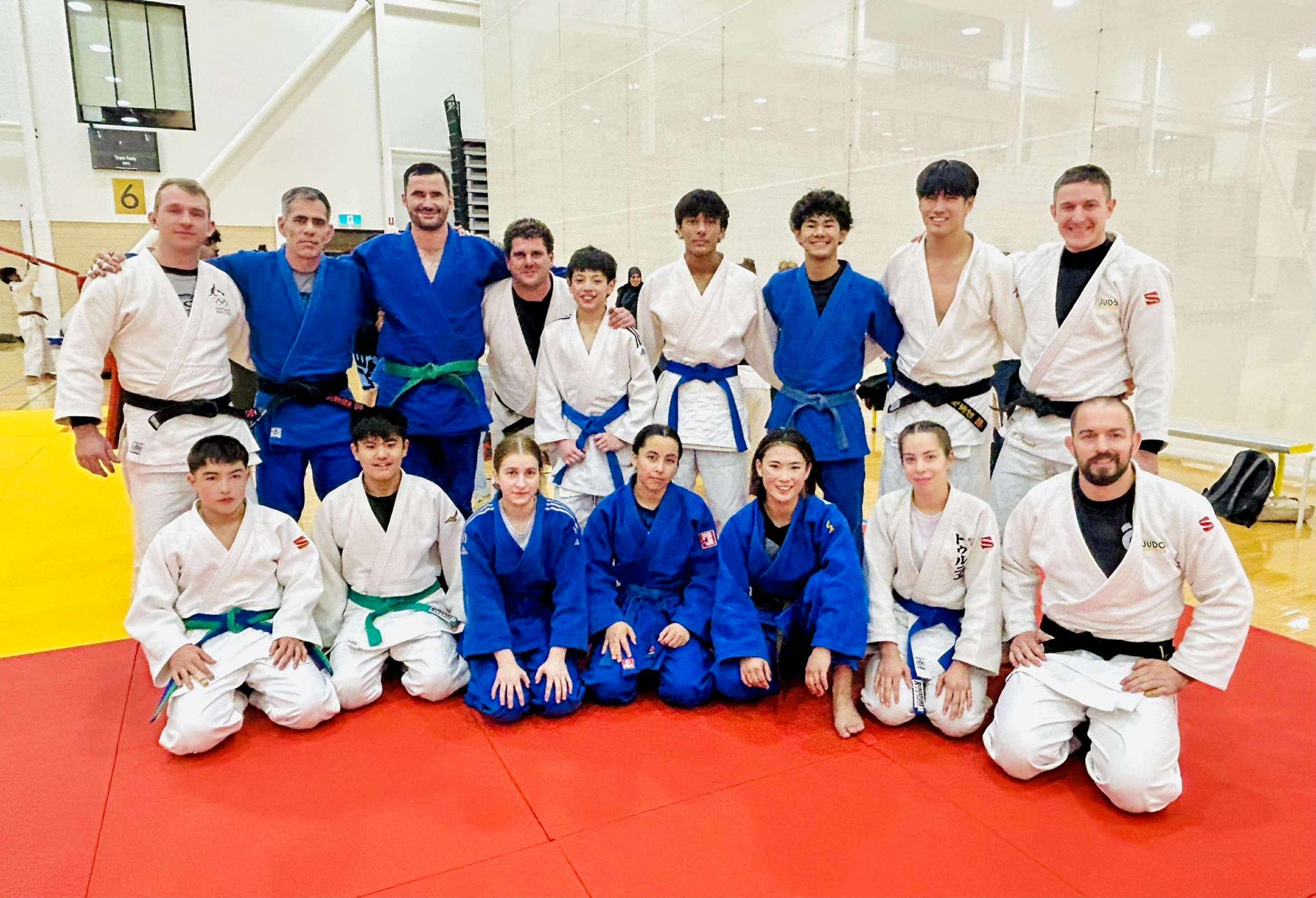 0000178ec7d3e-81f0-422e-8bc2-dafe6e78acbf.jpg